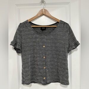 W5 Anthropologie Black and White Ruffle Short Sleeve Top Faux Button Up